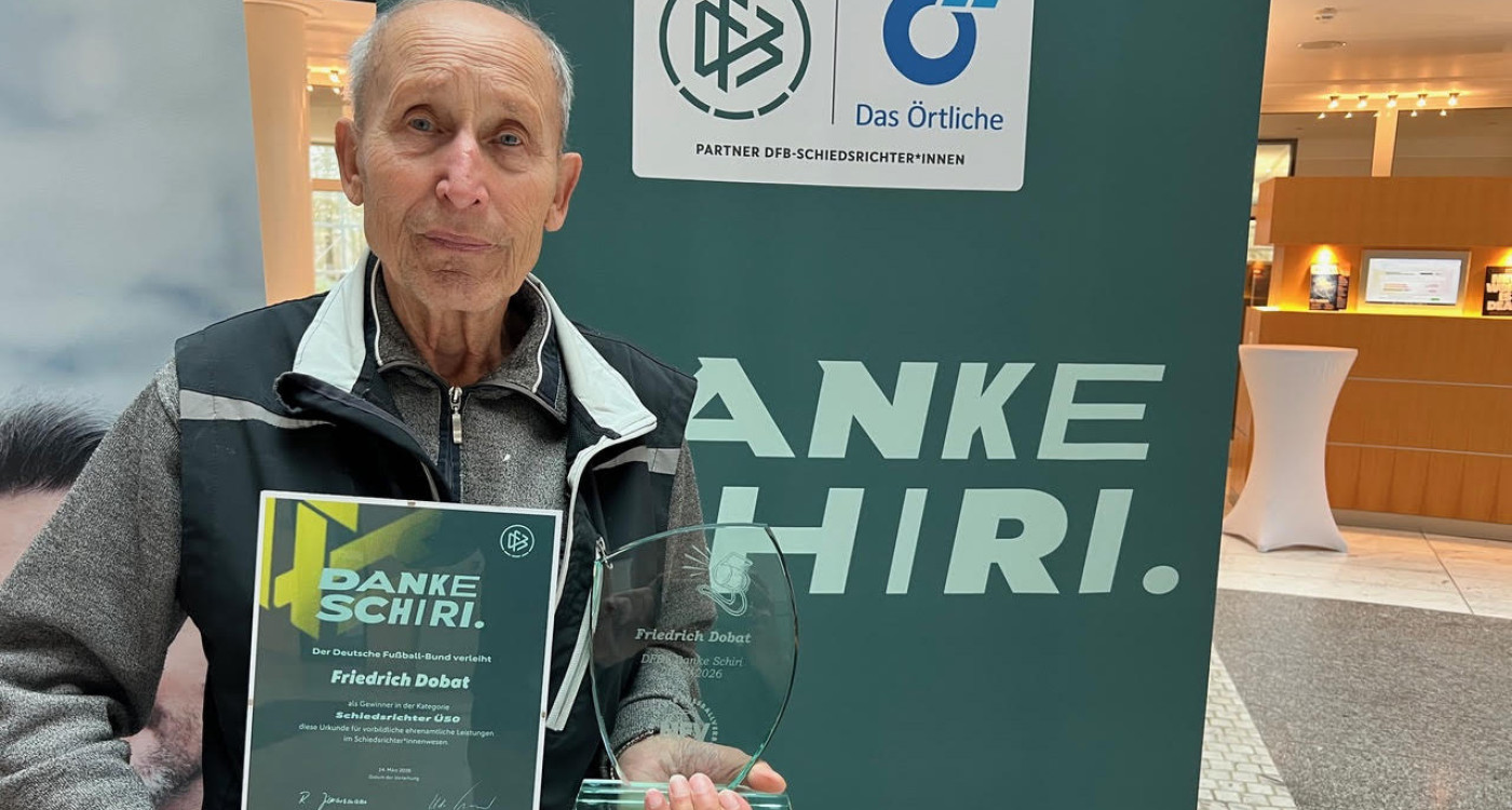 Drei Fragen an Schiri-Legende Fritze Dobat (82) aus Grußendorf: Das Pfeifen ist Teil meiner Liebe zum Fußball