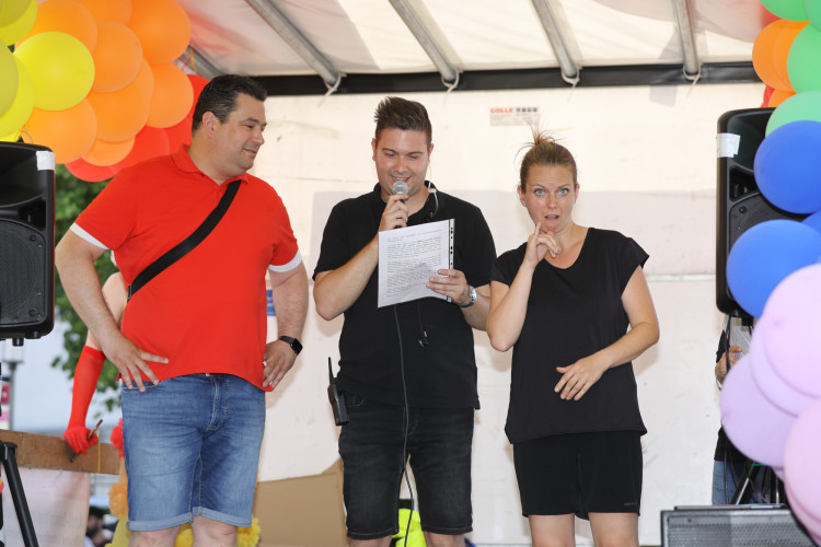 Egal, wer Du bist, und egal, wen Du liebst: KURT zeigt Euch die schönsten Bilder vom 1. Christopher Street Day in Gifhorn