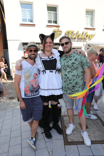 Egal, wer Du bist, und egal, wen Du liebst: KURT zeigt Euch die schönsten Bilder vom 1. Christopher Street Day in Gifhorn
