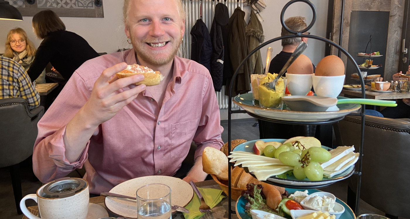 Ein echtes Goldstück unter den Gifhorner Cafés: Bei Wiertz Genussvoll sorgt das individuelle Frühstück für besondere Momente