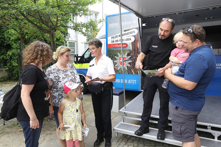 Ein fulminanter Altstadtfest-Samstag – KURT zeigt Euch die schönsten Bilder von der Partymeile