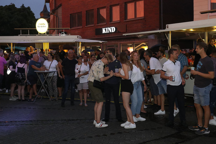 Ein fulminanter Altstadtfest-Samstag – KURT zeigt Euch die schönsten Bilder von der Partymeile