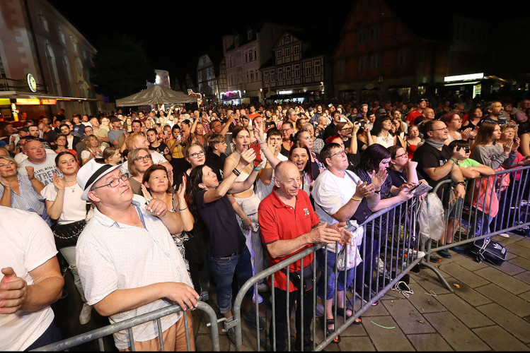 Ein fulminanter Altstadtfest-Samstag – KURT zeigt Euch die schönsten Bilder von der Partymeile
