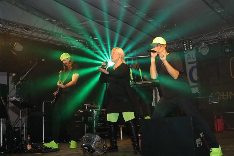 Ein fulminanter Altstadtfest-Samstag – KURT zeigt Euch die schönsten Bilder von der Partymeile