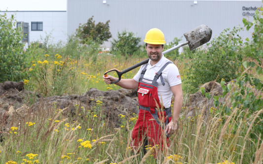 Ein moderner Bau für einen modernen Betrieb: Die Firma von Gas- und Wasserinstallateur Sebastian Notbom zieht nach Gamsen