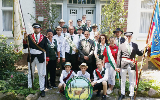 Ein Schützenfest ist nur schön, wenn viele Leute da sind - Die Schützengilde Gamsen lädt mit Zeltdisko und Schlagerparty zum Feiern ein