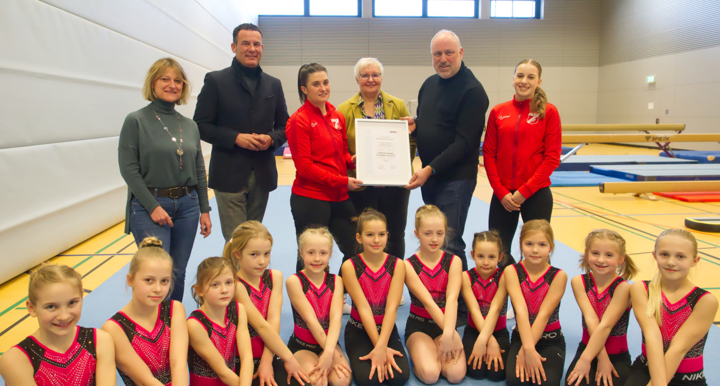 Einfaches Turnen? Kästorf kann mehr: Der Niedersächsische Turner-Bund zeichnet den SSV Kästorf als Turnschule aus