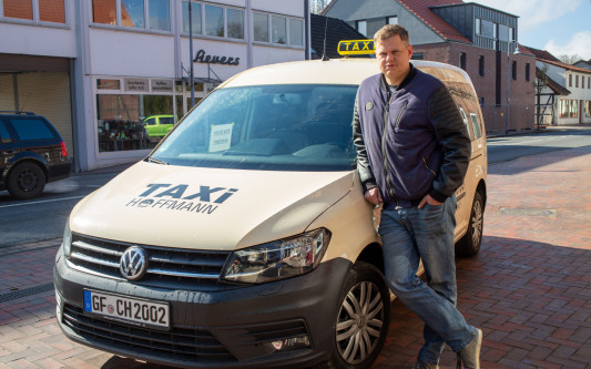 Einkaufsfahrt entspannt bei Taxi Hoffmann - Das Gifhorner Familienunternehmen ist rund um die Uhr im Einsatz