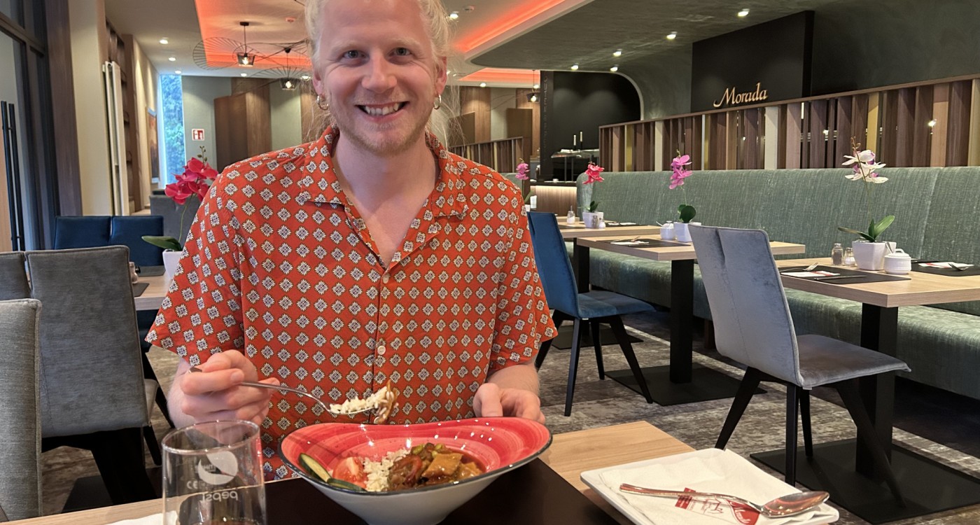 Endlich das eigene kleine Amerika entdeckt: Im Morada Hotel Gifhorn kommen Abendgäste und Weltenbummler zusammen