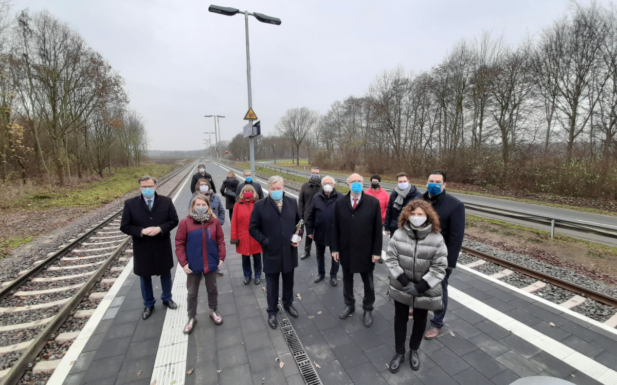 Endlich ist der Stundentakt da! Von Braunschweig über Gifhorn bis Uelzen fährt die Bahn ab Sonntag stündlich