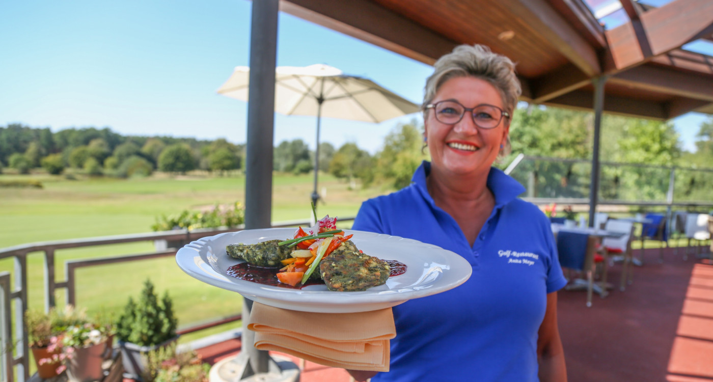Enteneintopf, Grünkohl, Ratatouille mit Ziegenkäse - Gifhorns Golf-Restaurant bietet seine exquisiten Speisen nun zum Abholen an