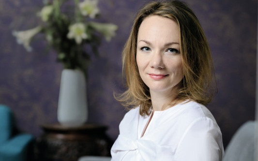 Erfolgsautorin liest in Gifhorner Heimat: Sabrina Janesch präsentiert ihren autobiografischen Roman Sibir in der Buchhandlung Nolte