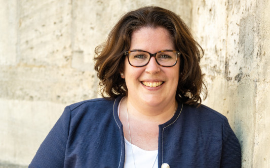 Europas Weg aus der Krise ist modern und nachhaltig - Die Gifhorner EU-Parlamentarierin Lena Düpont betont die gemeinsame Stärke