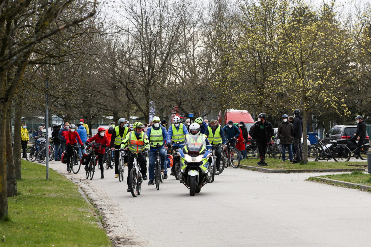 Fahrraddemo: Mehr als 50 Gifhorner radeln für Klimaschutz und bessere Radwege