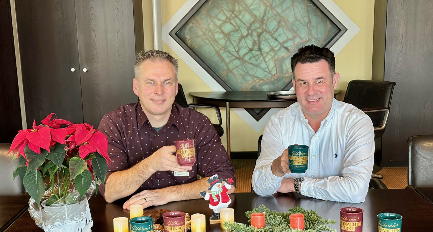 Fan-Tass-tische Sammlerstücke: Holt Euch jetzt eine der hübschen Gifhorn-Weihnachtstassen