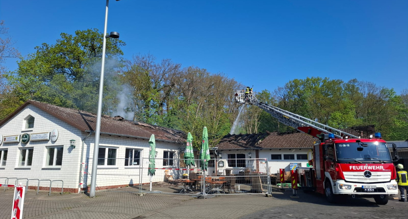 Feuer zerstört Gifhorner Schießheim und Gaststätte – So engagiert reagiert jetzt das Uniformierte Schützenkorps auf den Schock