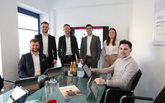 Finanzielle Sicherheit in Krisenzeiten - Sascha Gurka von Swiss Life Select in Gifhorn: „Unsere ganzheitliche Beratung sorgt im Schnitt für 5000 Euro Finanzvorteil in 5 Jahren“