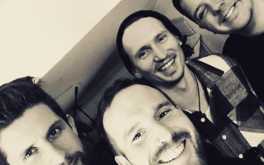 Flirrende Riss und treibender Bass: WasteGate rocken auf dem Gifhorner Altstadtfest