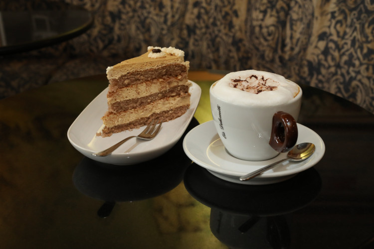 Frühling ist, wenn Dolomiti seine Türen öffnet: 100 sagenhaft leckere Becher und 40 Sorten locken in die Gifhorner Eisdiele