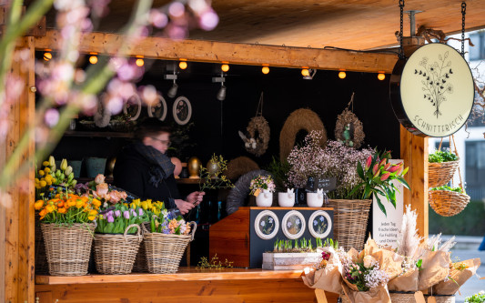 Frühlingserwachen in der Autostadt in Wolfsburg: Klassik-Konzert am 1. April mit der Philharmonia Frankfurt