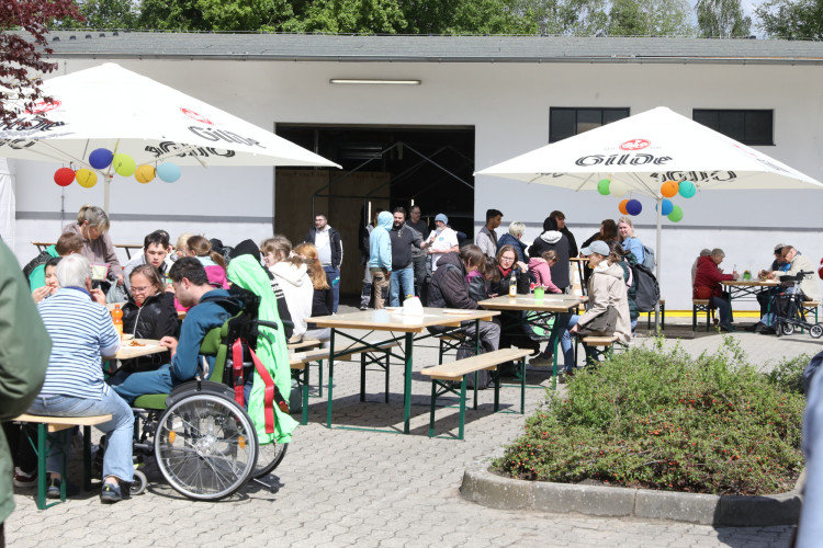 Frühlingshafter Tag der offenen Tür in der Lebenshilfe Gifhorn: Unsere Bildergalerie zeigt die schönsten Motive