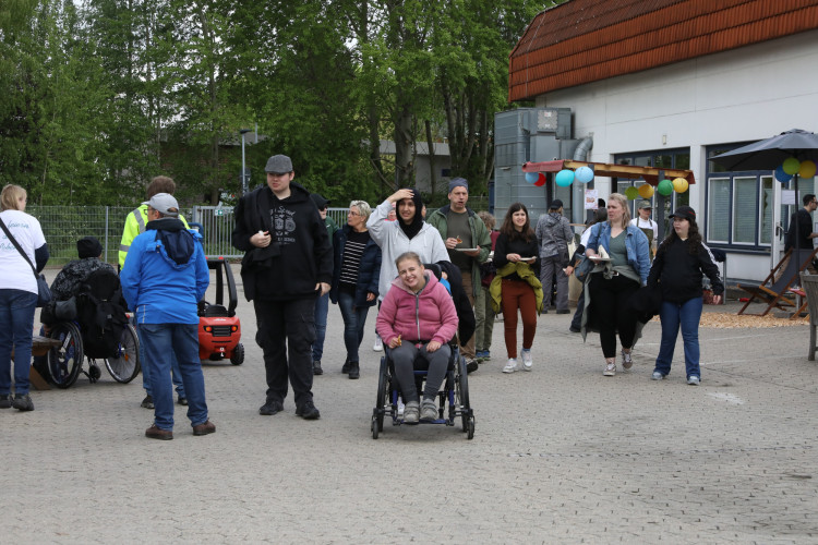 Frühlingshafter Tag der offenen Tür in der Lebenshilfe Gifhorn: Unsere Bildergalerie zeigt die schönsten Motive