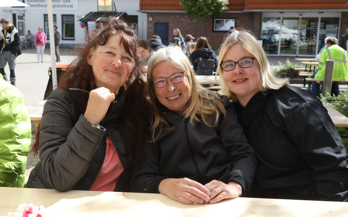 Frühlingshafter Tag der offenen Tür in der Lebenshilfe Gifhorn: Unsere Bildergalerie zeigt die schönsten Motive