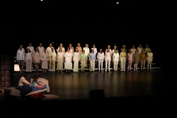 Für das Licht in der Nacht: Gifhorner Musical bringt Emmie Wegner aus Wahrenholz und Matilda Camehl aus Dannenbüttel in die Hauptrolle