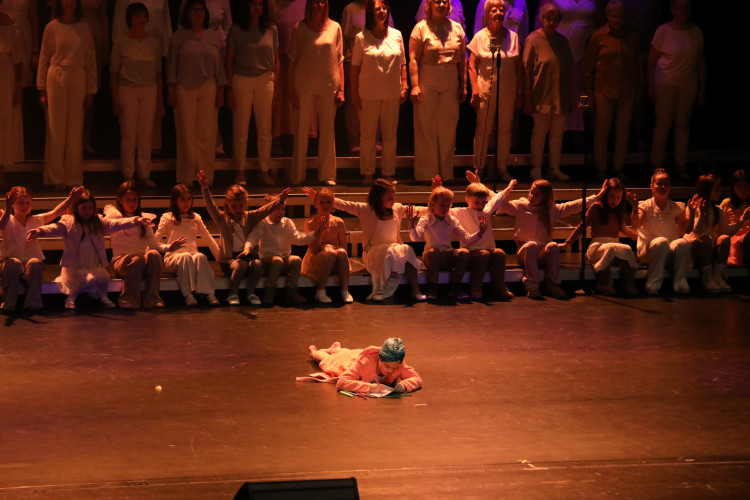 Für das Licht in der Nacht: Gifhorner Musical bringt Emmie Wegner aus Wahrenholz und Matilda Camehl aus Dannenbüttel in die Hauptrolle