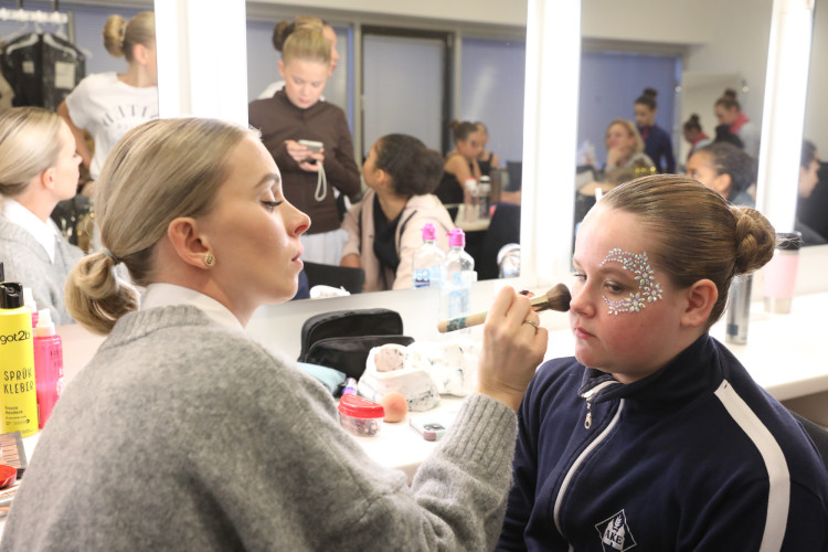 Für das Licht in der Nacht: Gifhorner Musical bringt Emmie Wegner aus Wahrenholz und Matilda Camehl aus Dannenbüttel in die Hauptrolle – Jetzt mit großer KURT-Bildergalerie