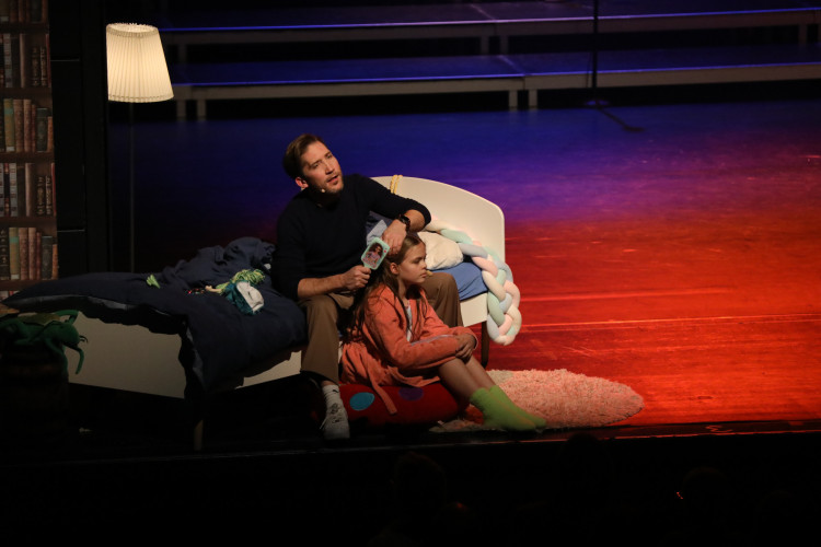 Für das Licht in der Nacht: Gifhorner Musical bringt Emmie Wegner aus Wahrenholz und Matilda Camehl aus Dannenbüttel in die Hauptrolle