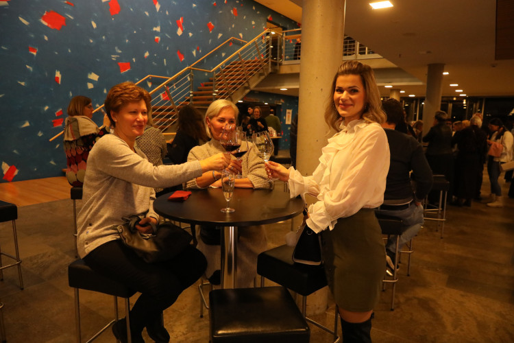 Für das Licht in der Nacht: Gifhorner Musical bringt Emmie Wegner aus Wahrenholz und Matilda Camehl aus Dannenbüttel in die Hauptrolle – Jetzt mit großer KURT-Bildergalerie