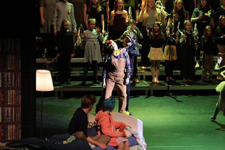 Für das Licht in der Nacht: Gifhorner Musical bringt Emmie Wegner aus Wahrenholz und Matilda Camehl aus Dannenbüttel in die Hauptrolle – Jetzt mit großer KURT-Bildergalerie