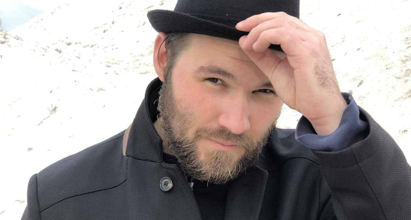 Galaktischer Synthie-Pop, der auch Trost spendet - Erst in seiner Musik öffnet sich der Leiferder Rapper Kayee so wirklich