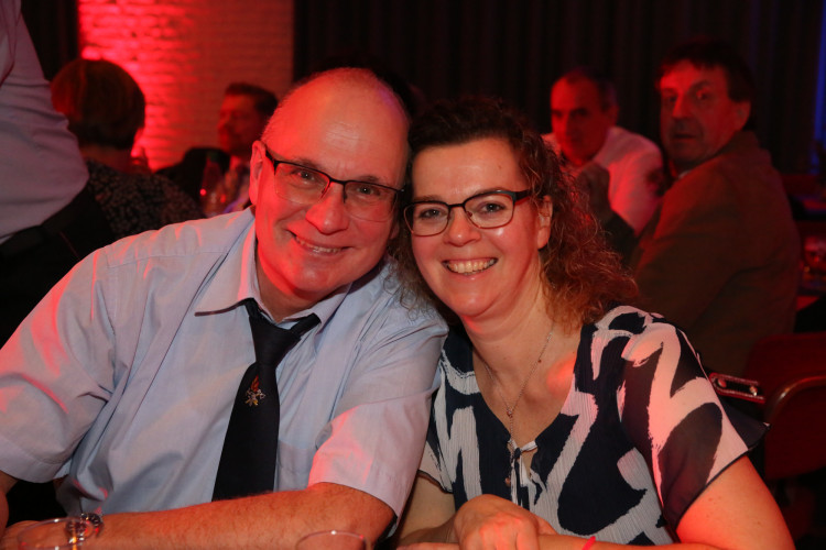 Gamsen feiert rauschenden Feuerwehrball - Hier sind die schönsten Fotos