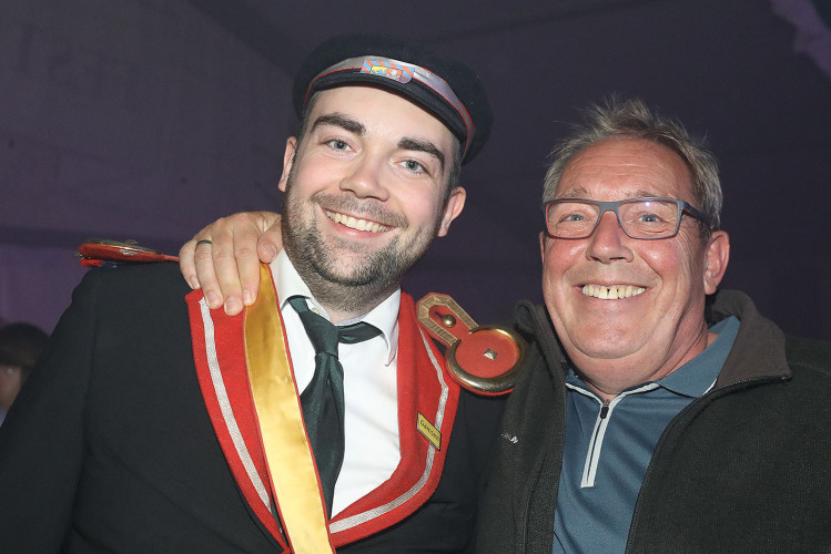 Gamsener Nächte sind lang – KURT zeigt die schönsten Fotos von einer sagenhaften Schützenfest-Partynacht