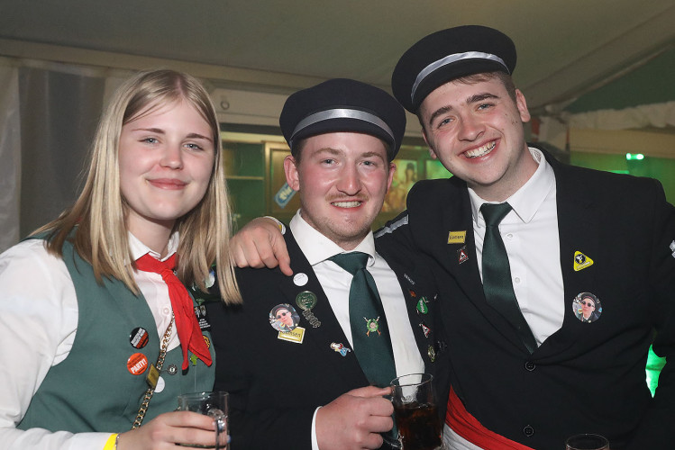 Gamsener Nächte sind lang – KURT zeigt die schönsten Fotos von einer sagenhaften Schützenfest-Partynacht