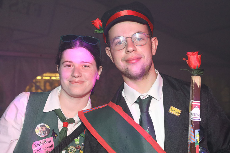 Gamsener Nächte sind lang – KURT zeigt die schönsten Fotos von einer sagenhaften Schützenfest-Partynacht
