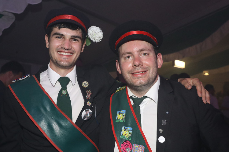 Gamsener Nächte sind lang – KURT zeigt die schönsten Fotos von einer sagenhaften Schützenfest-Partynacht
