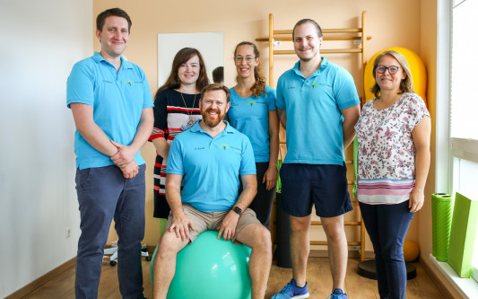 Ganzheitliche Behandlung bei Physio Compact - Mit Physiotherapie und Osteopathie