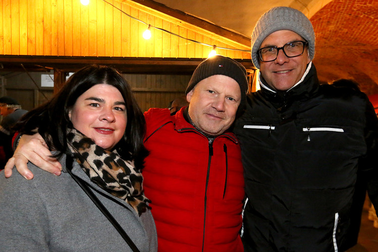 Gemütlich, ideenreich, familiär: Hier findest Du KURTs schönste Fotos vom Schlossmarkt und Gifhorner Weihnachtsmarkt
