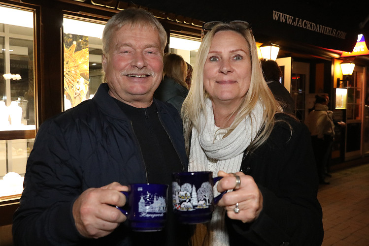 Gemütlich, ideenreich, familiär: Hier findest Du KURTs schönste Fotos vom Schlossmarkt und Gifhorner Weihnachtsmarkt