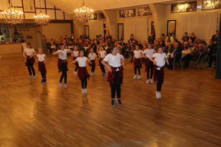 Gifhorn in Feierlaune: KURT zeigt Euch die schönsten Fotos vom Frühlingsball