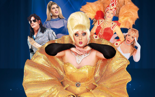 Glitzer und Glamour in der Stadthalle: 