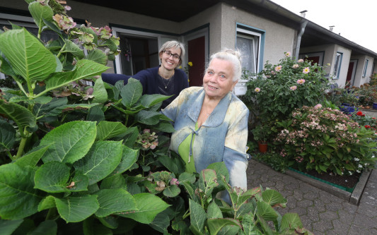 Grenzenlose Liebe zu Blumen und Blüten: Anna Rau aus dem Gifhorner Handwerkerviertel hat die schönste Terrasse