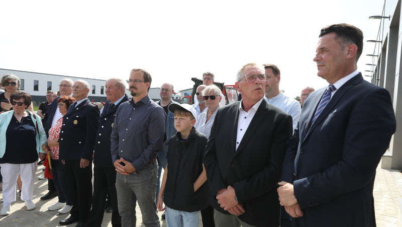 Große KURT-Bildergalerie: Passend zum 150-jährigen Bestehen ist die Feuerwehr Gamsen endlich ins neue Gerätehaus gezogen