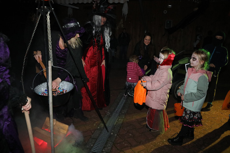 Große KURT-Bildergalerie: So schaurig-schön feiert Gifhorn Halloween