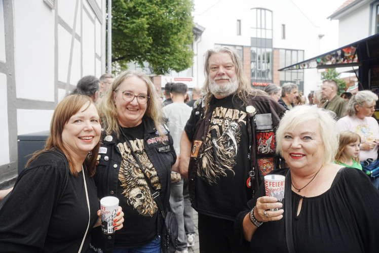 Große KURT-Bildergalerie zum Altstadtfest-Auftakt: Die schönsten Fotos vom prächtigen Freitagabend auf Gifhorns Party Nummer eins