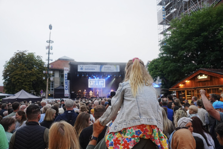 Große KURT-Bildergalerie zum Altstadtfest-Auftakt: Die schönsten Fotos vom prächtigen Freitagabend auf Gifhorns Party Nummer eins