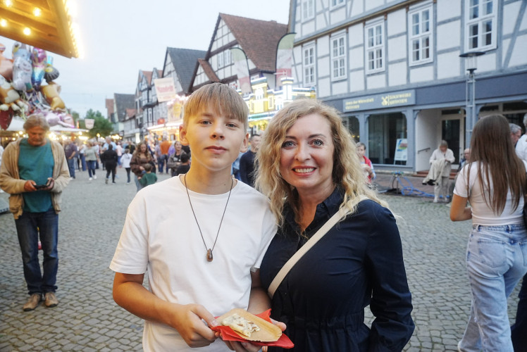 Große KURT-Bildergalerie zum Altstadtfest-Auftakt: Die schönsten Fotos vom prächtigen Freitagabend auf Gifhorns Party Nummer eins